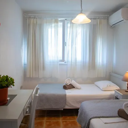 Irenes View Apartments Apartamento