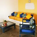 Acres Sunset Apartment *