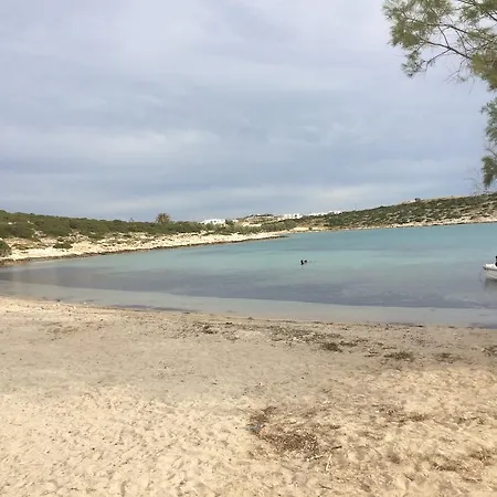 Acres Paros *