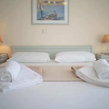 Acres Paros