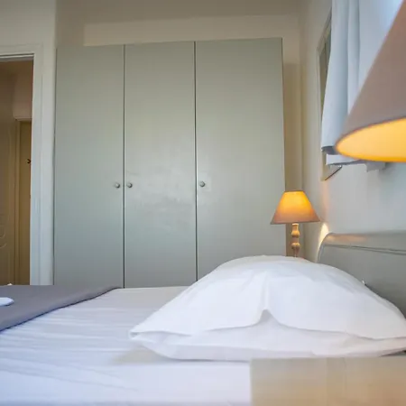 Acres Paros Apartment *