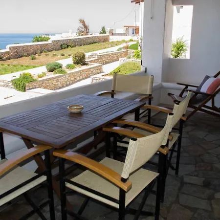 Acres Paros Apartment *