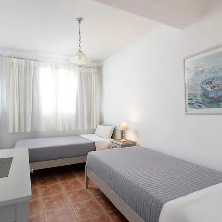 Acres Sunset Apartment