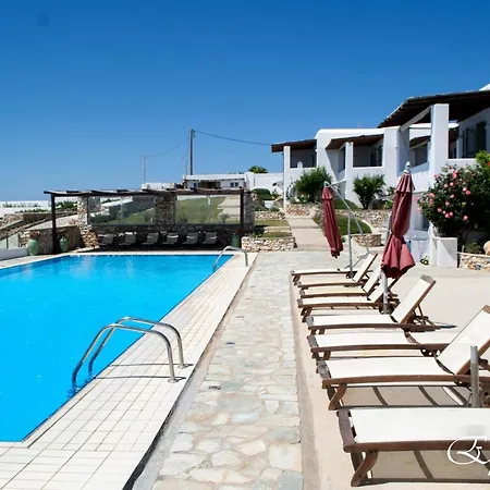 Acres Paros Apartment