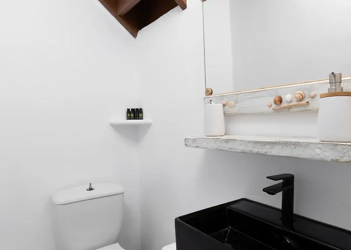 Acres Sunset Apartment